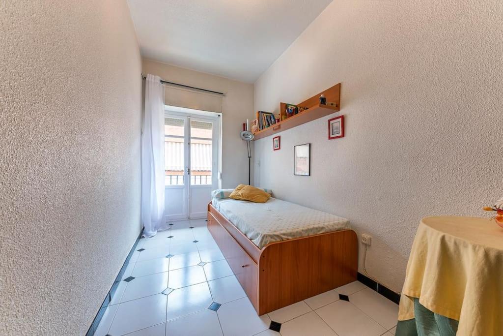 Appartement Piso En Pueblo Cerca De La Costa à Elda Extérieur photo
